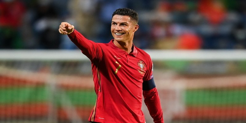 Các câu hỏi thường gặp về không ai nổi tiếng bằng Ronaldo ra sao?