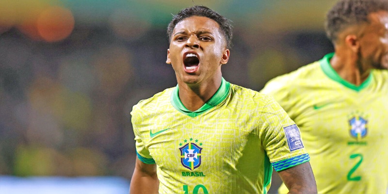 Rodrygo lập công giúp Brazil chiến thắng trước Ecuador